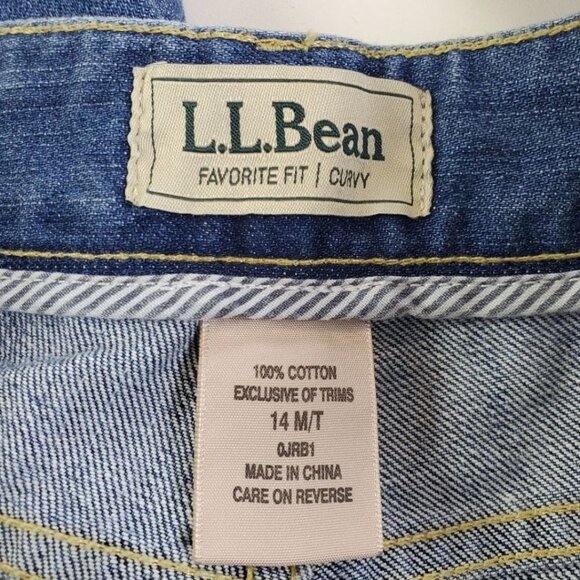 L.L. Bean Favorite Fit Womens Straight Leg Jeans Sz 14M Mid Rise Medium Wash - Picture 8 of 9